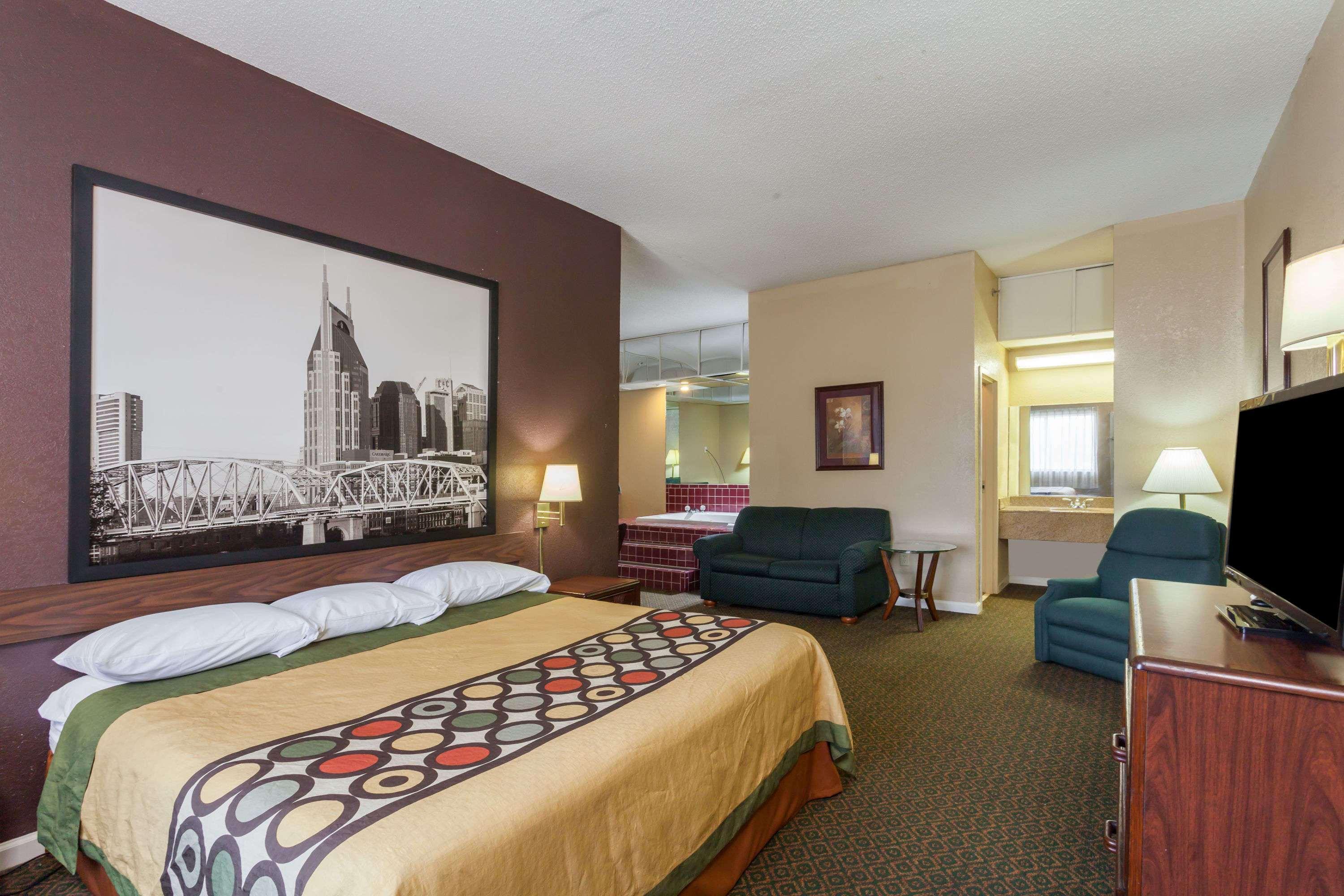 Super 8 By Wyndham Columbia Hotel Exterior foto